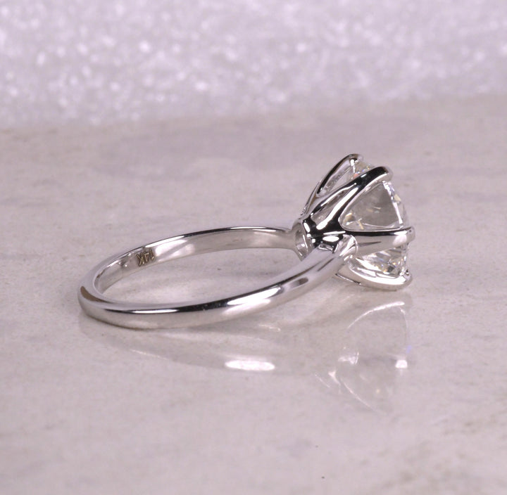 Round Cut Diamond Solitaire Proposal Ring