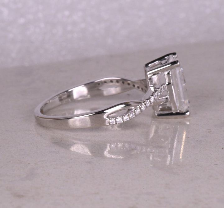 Oval Cut Lab Diamond Split Shank Accent Ring