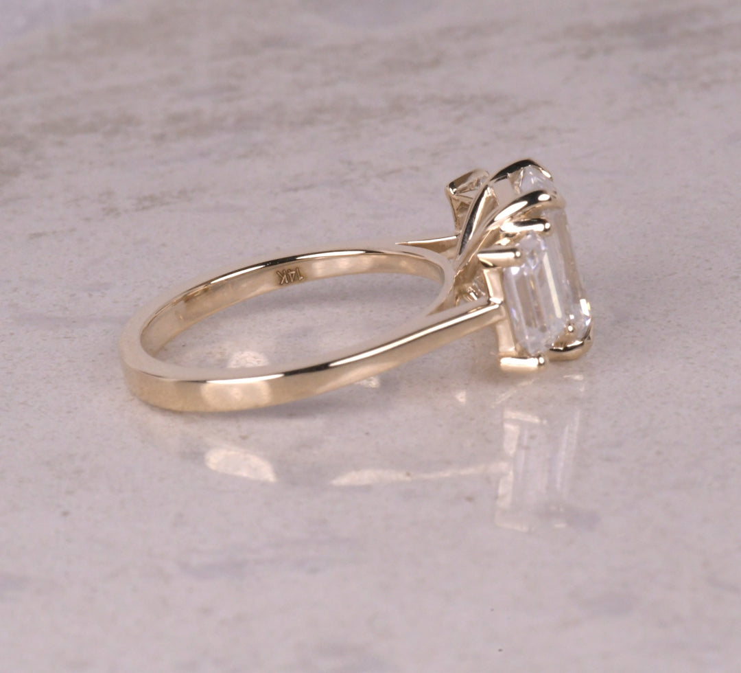 3 Stone Emerald Solitaire Ring