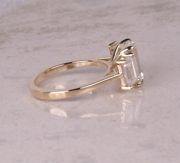 3 Stone Emerald Solitaire Ring