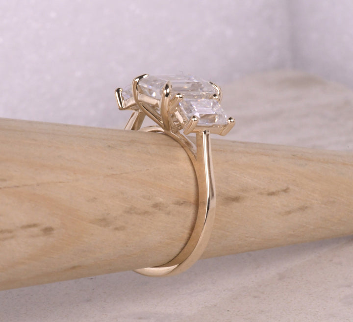 3 Stone Emerald Solitaire Ring