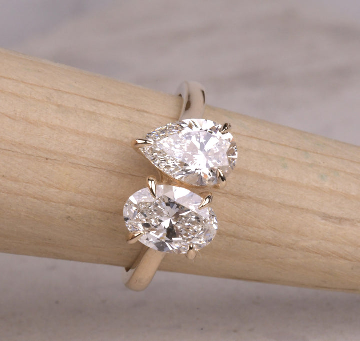 Pear And Oval Cut Toi Et Moi Engagement Ring