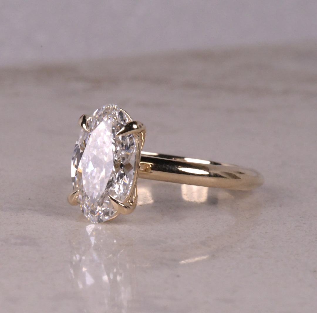 Moval 4 Prong Set Diamond Ring