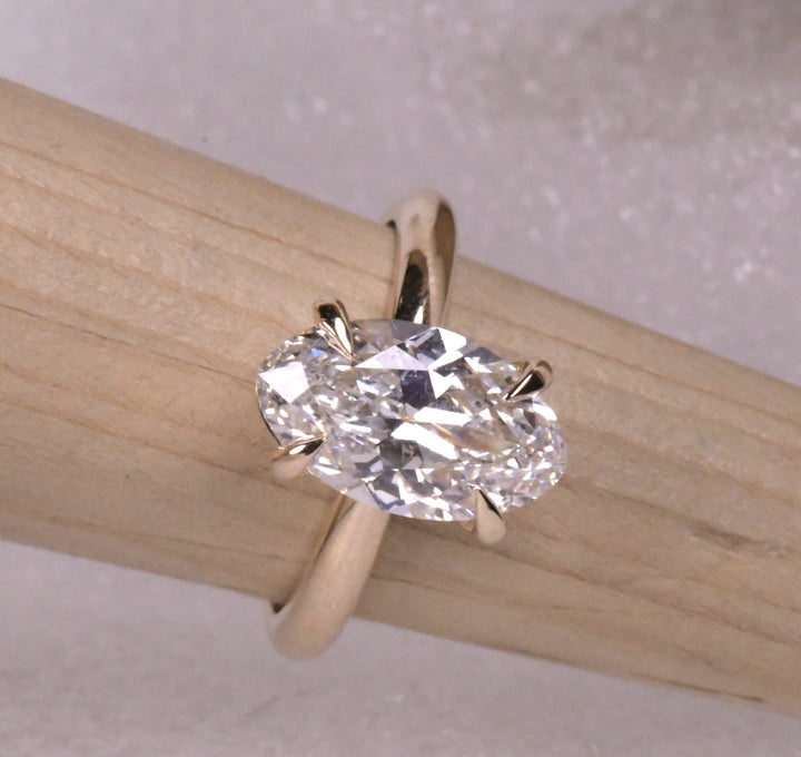 Moval 4 Prong Set Diamond Ring