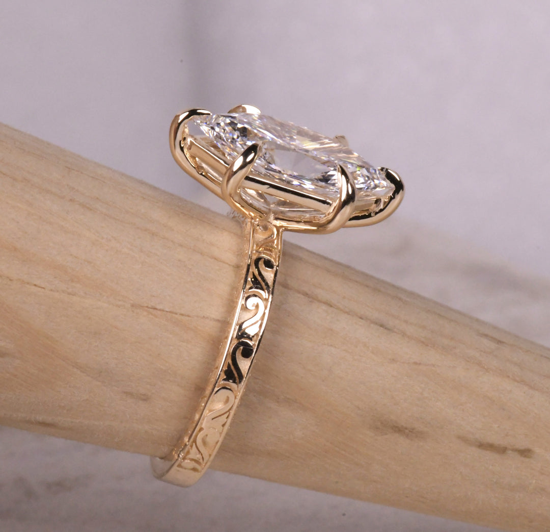 Dutch Marquise Solitaire Art Deco Ring