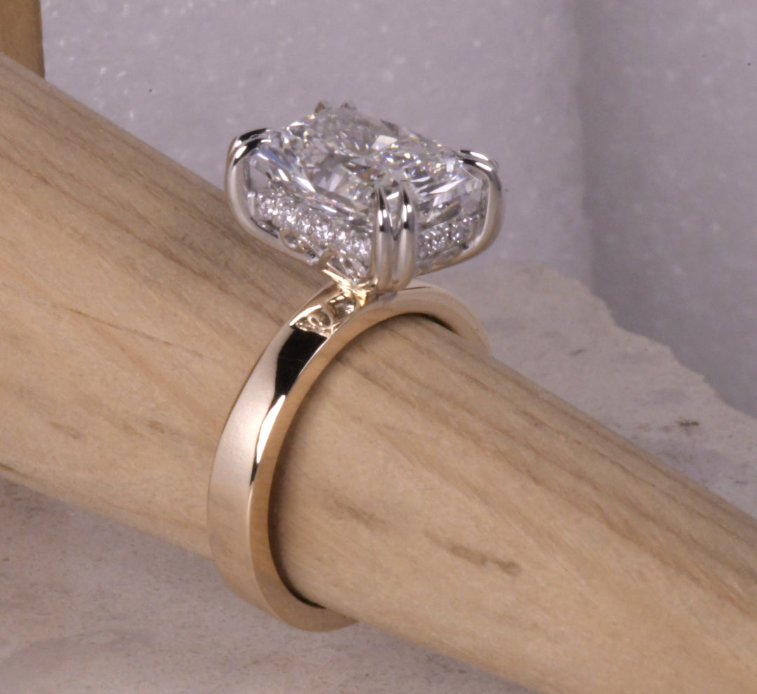 Radiant Double Prong Two Tone Ring