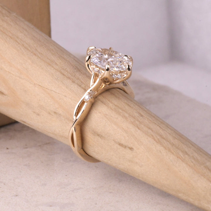 Oval Lab Diamond Split Shank Ring