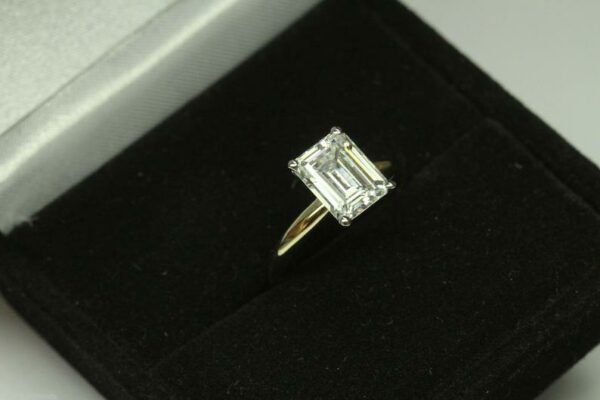 3.Carat Emerald Cut Diamond Solitaire Engagement Ring Solid 14k Yellow Gold