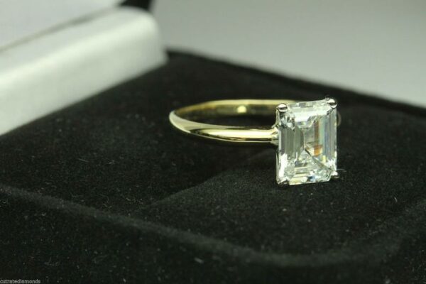 3.Carat Emerald Cut Diamond Solitaire Engagement Ring Solid 14k Yellow Gold