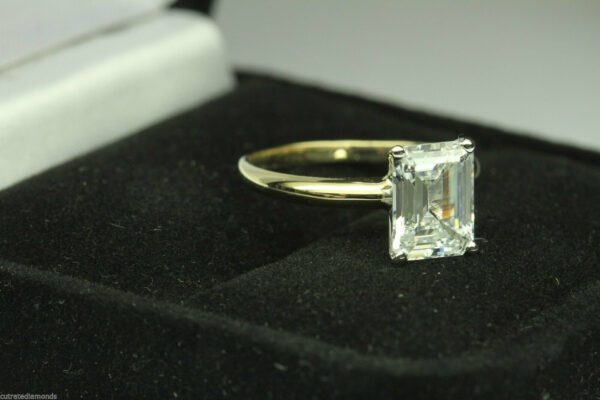 3.Carat Emerald Cut Diamond Solitaire Engagement Ring Solid 14k Yellow Gold