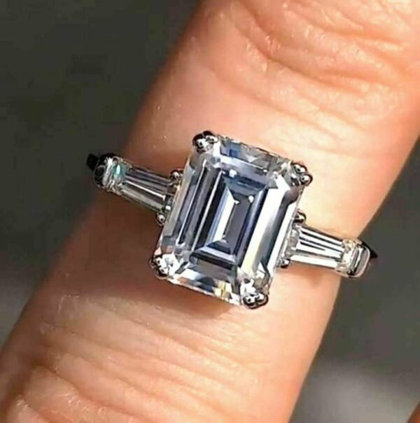 2.70 Ctw Emerald & Baguette Diamond 3 Stone Engagement Ring 14k White Gold
