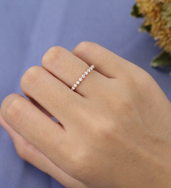 0.25 Ct Brilliant Cut Round Bubble Dot Half Eternity Band 10K Rose Gold