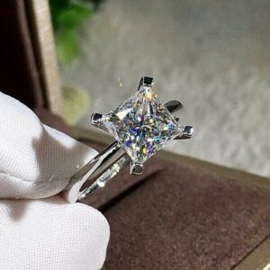Princess Cut Diamond 4 Prong Solitaire Engagement Ring