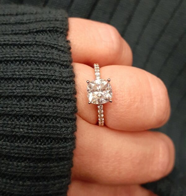 3.26 Ctw Cushion Cut Solitaire Brilliant Diamond Engagement Ring 10k White Gold