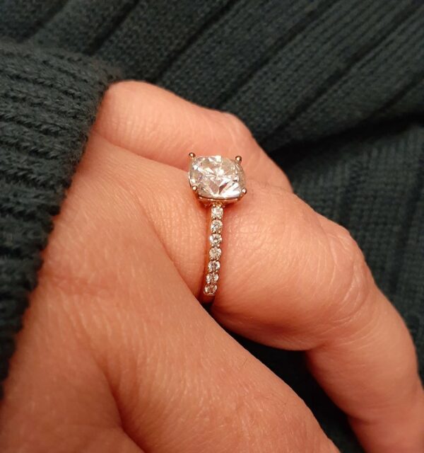 3.26 Ctw Cushion Cut Solitaire Brilliant Diamond Engagement Ring 10k White Gold