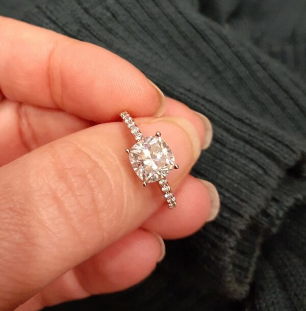 3.26 Ctw Cushion Cut Solitaire Brilliant Diamond Engagement Ring 10k White Gold