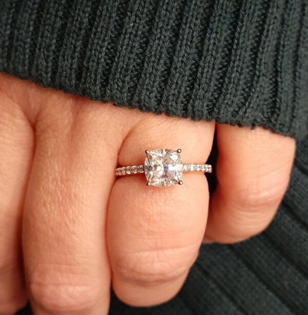 3.26 Ctw Cushion Cut Solitaire Brilliant Diamond Engagement Ring 10k White Gold