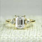 2.55 Ctw Emerald & Round Cut Diamond 3 Stone Best Engagement Ring 14k Yellow Gold