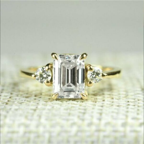 2.55 Ctw Emerald & Round Cut Diamond 3 Stone Best Engagement Ring 14k Yellow Gold