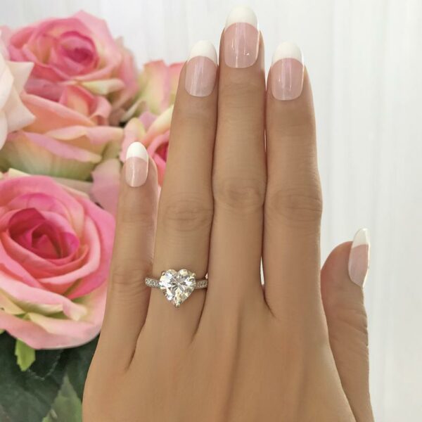 3.CT Heart Shape Diamond Lovely Engagement Ring Valentine's Ring 925 Sterling Silver