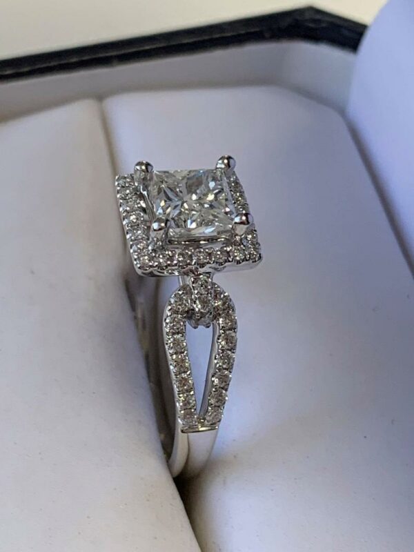 2.32 Ctw Princess Cut Diamond Halo Classic Engagement Ring 10k White Gold