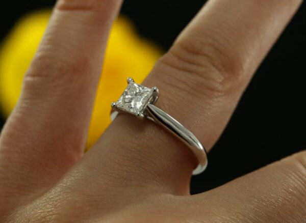 1.50 Ctw Princess VVS1 Diamond Solitaire Engagement Ring Proposal Ring 925 Silver