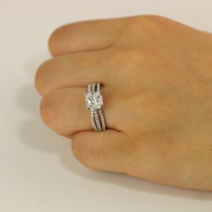 2.60 Ctw Princess Cut White Diamond 3 Shank Engagement Ring 14k White Gold