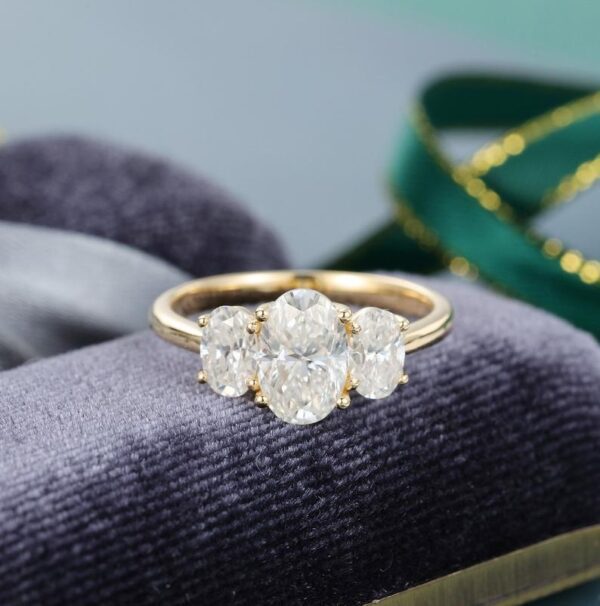 3 Stone 2.50Ctw Oval Cut White Diamond Wedding Engagement Ring Real 14k Yellow Gold