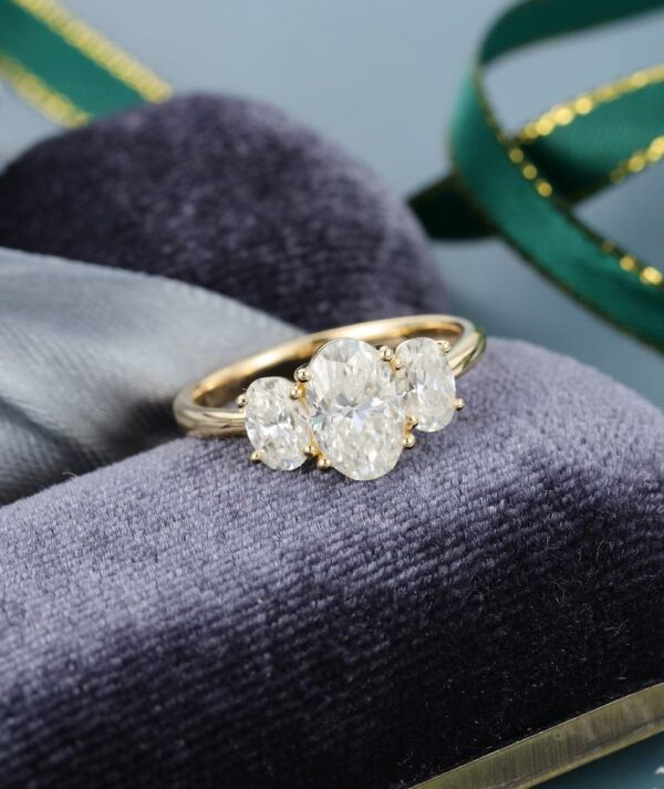 3 Stone 2.50Ctw Oval Cut White Diamond Wedding Engagement Ring Real 14k Yellow Gold