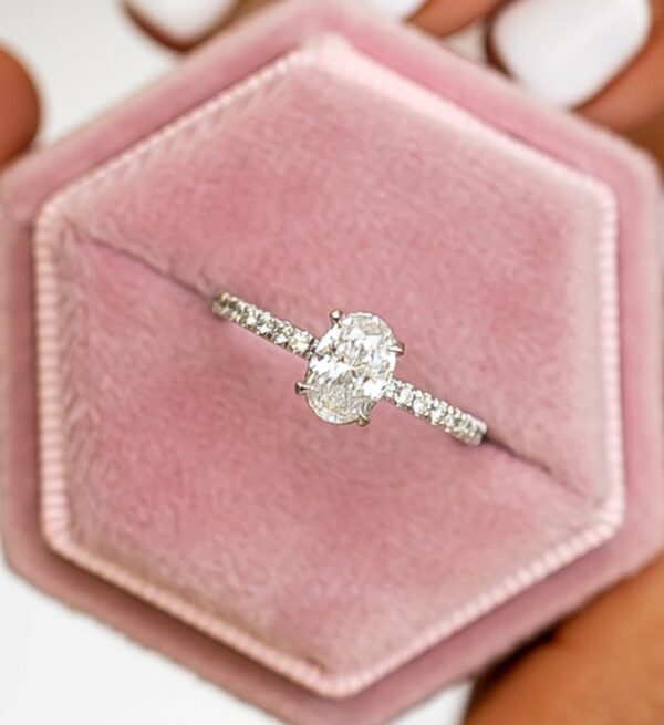 1.88 Ct Forever One Oval Cut Brilliant Diamond Proposal Ring Engagement Ring 925 Silver