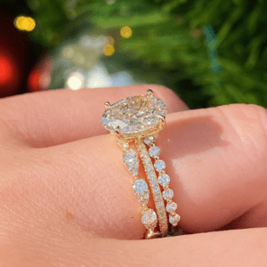 3.00 Ctw Oval Cut Diamond Luxury Engagement Ring Bridal Sets 14k Yellow Gold