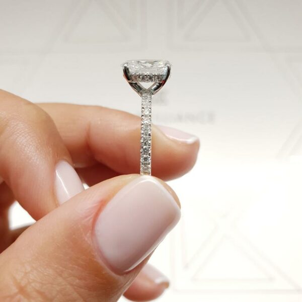 1.86 Ctw Oval Cut Brilliant Diamond Engagement Ring Promise Ring 925 Sterling Silver