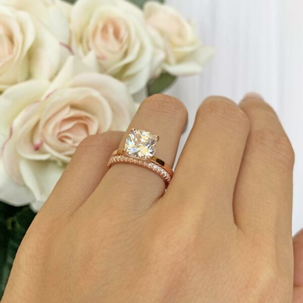 2.57 Ctw Brilliant Cushion Solitaire Engagement Ring Wedding Band Solid 14K Yellow Gold