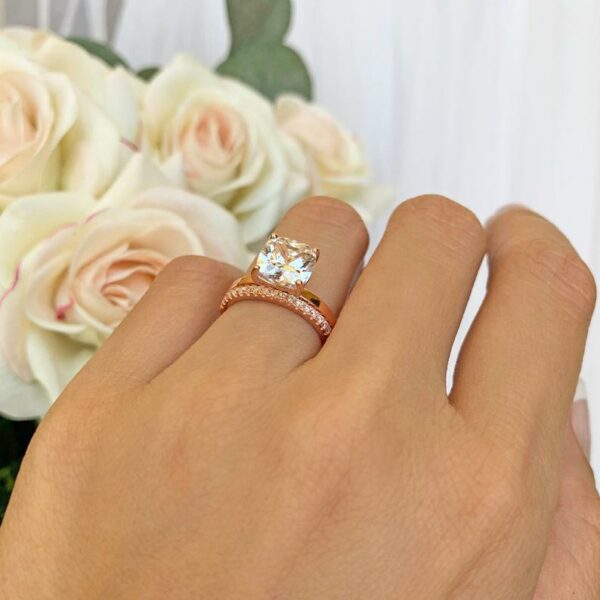 2.57 Ctw Brilliant Cushion Solitaire Engagement Ring Wedding Band Solid 14K Yellow Gold