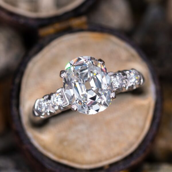 2.40 Ctw Oval Cut & Side Round Diamond Unique Engagement Ring Solid 10K White Gold