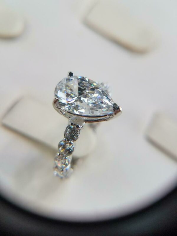 3.10 Ctw Solitaire Pear Shape Diamond Classic Accents Fancy Engagement Ring Real 14k White Gold