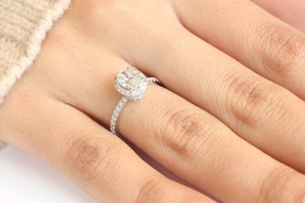 2.53 Ctw Brilliant Oval Cut Diamond Halo Luxury Wedding Engagement Ring 14k White Gold