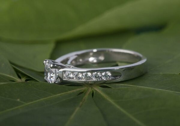 Classic 1.70 Ctw Round Solitaire Diamond Side Channel Set Engagement Ring 925 Sterling Silver