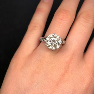 Gorgeous 5.CT Brilliant Cut Diamond Solitaire Engagement Ring Wedding Ring 14k White Gold