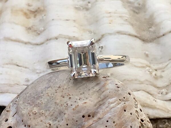 2.10 Carat Solitaire Emerald Diamond Engagement Ring Proposal Ring 14k White Gold