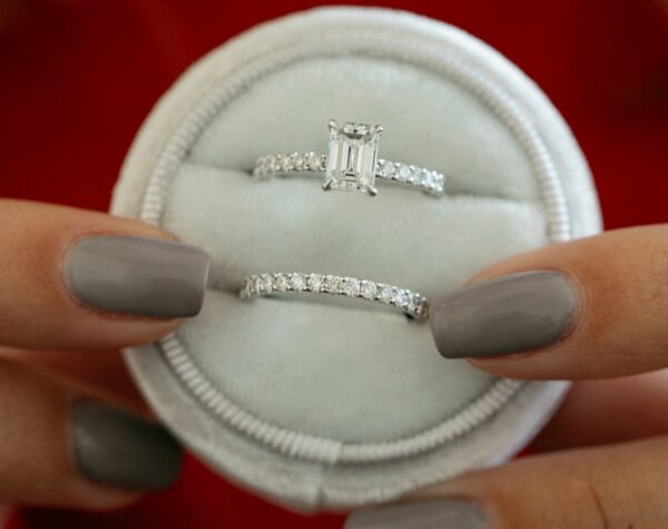 2.30 Ctw Solitaire Emerald Diamond Anniversary Gift Engagement Ring Set 14k White Gold