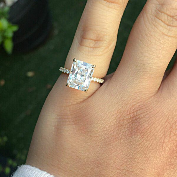 2.77 Ctw Radiant Cut White Diamond Solitaire Wedding Engagement Ring Solid 14k Yellow Gold