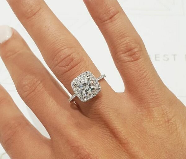 2.50 Ctw Cushion White Diamond Halo Luxurious Engagement Ring Real 14k White Gold