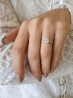 Forever 1.80 Carat Oval Cut Brilliant Diamond Solitaire With Accents Engagement Ring 14k White Gold Plated
