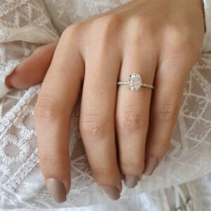 Forever 1.80 Carat Oval Cut Brilliant Diamond Solitaire With Accents Engagement Ring 14k White Gold Plated
