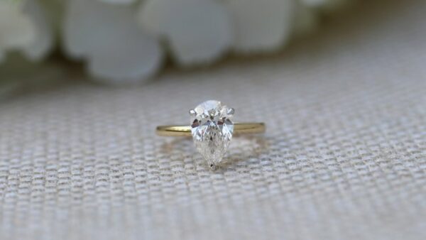 Fancy 3.00 carat Pear Shape Diamond Solitaire Engagement Ring 2-Tone Solid 14k Yellow Gold Ring