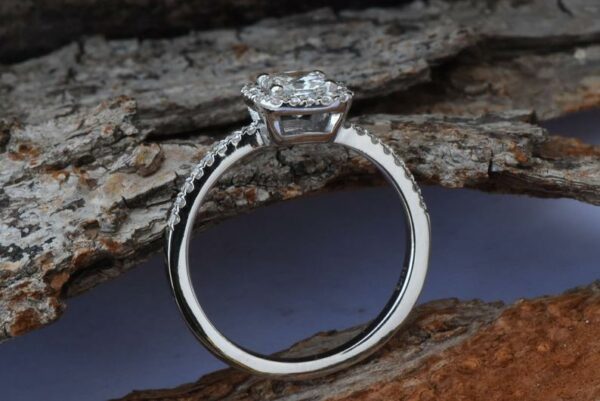 2.15 Carat Princess Cut VVS1 White Diamond Halo Engagement Ring Real 925 Sterling Silver