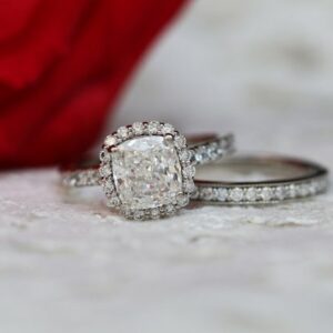 Classic 2.72 Ctw White Cushion Cut Diamond Luxury Bridal Set Engagement Ring 14k White Gold