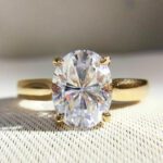 Big 3.00 Carat Oval Cut White Diamond Pretty Engagement Ring Solid 14k Yellow Gold